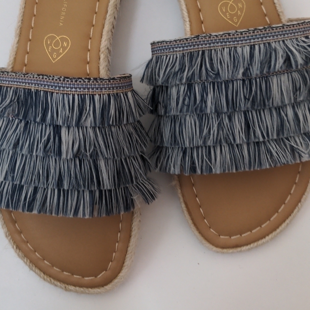BC Born in California Vegan Fringe Espadrille Slides 7.5 - Picture 4 of 7